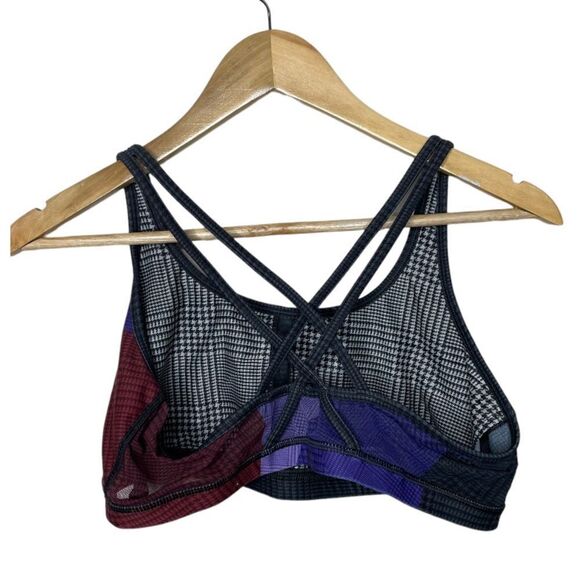 Peloton WITH Wear It To Heart Topsy Turvy Bra Houndstooth Red Purple Black - Picture 3 of 5